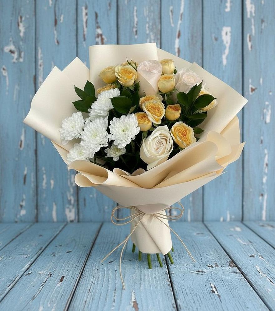 Букет цветов из: Розы и Хризантемы в Водный