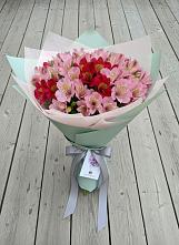 Букет цветов из:  Альстромерии #REPLACE_PRED# Водный