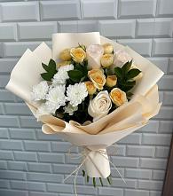 Букет цветов из:  Розы и Хризантемы #REPLACE_PRED# Водный