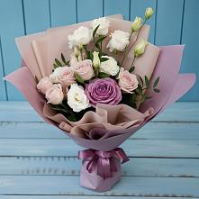 Букет цветов из:  Розы и Лизиантусы #REPLACE_PRED# Водный