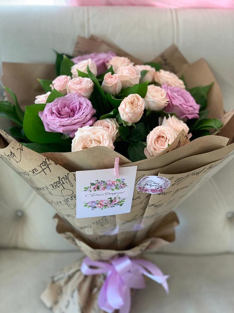 Букет цветов из: Розы в Водный