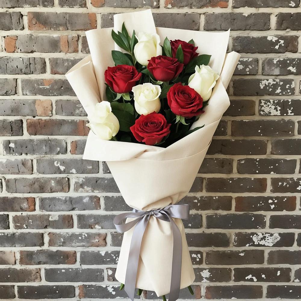 Букет цветов из: Розы в Водный