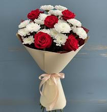Букет цветов из:  Розы и Хризантемы #REPLACE_PRED# Водный