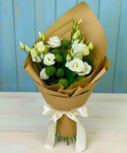 Букет цветов из:  Хризантемы и Лизиантусы #REPLACE_PRED# Водный