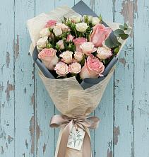 Букет цветов из:  Розы в Водный