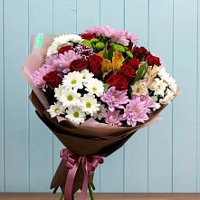 Букет цветов из:  Розы, Хризантемы и Альстромерии в Водный