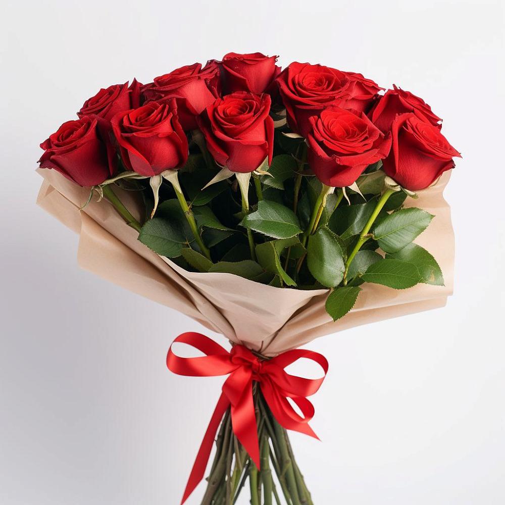 Букет 11 Красных роз Эдлесс Лав в Водный